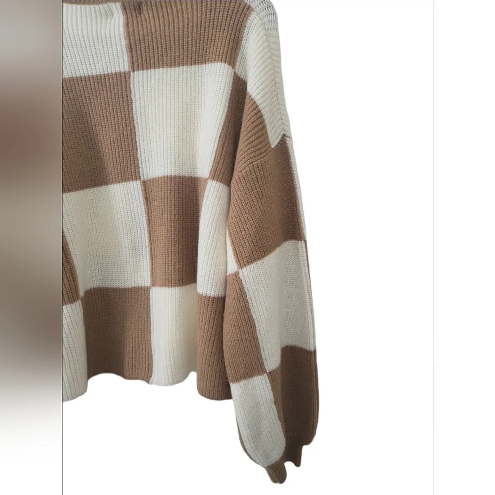 &merci Long Sleeved Sweater with Tan and White Chekers SIZE M (NWT) - Picture 5 of 9